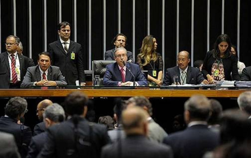 Gaguim apresenta Projeto de Lei, em Brasília