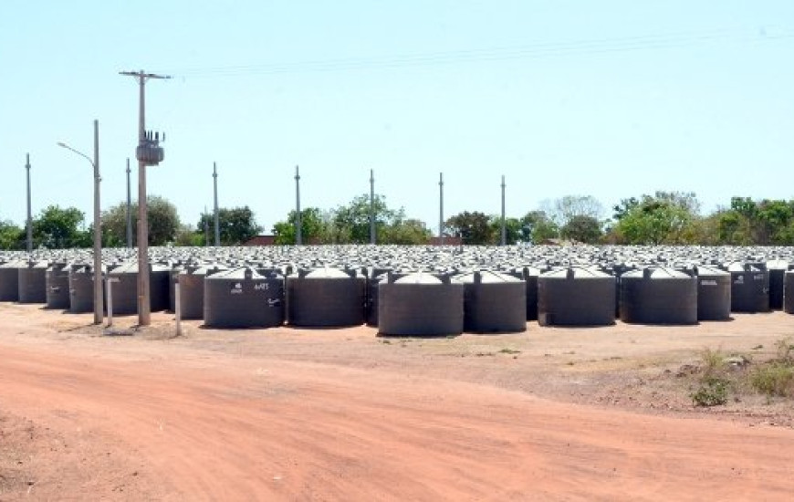 Cisternas continuam nos depósitos