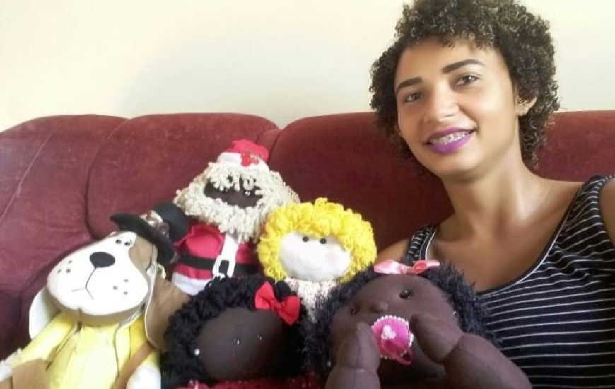 Thaise produz bonecas personalizadas em Palmas