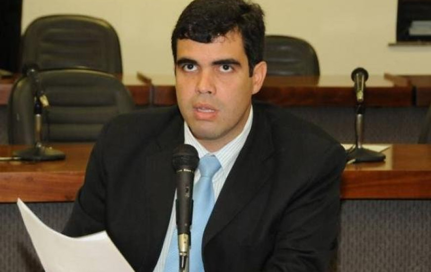 Deputado Ricardo Ayres