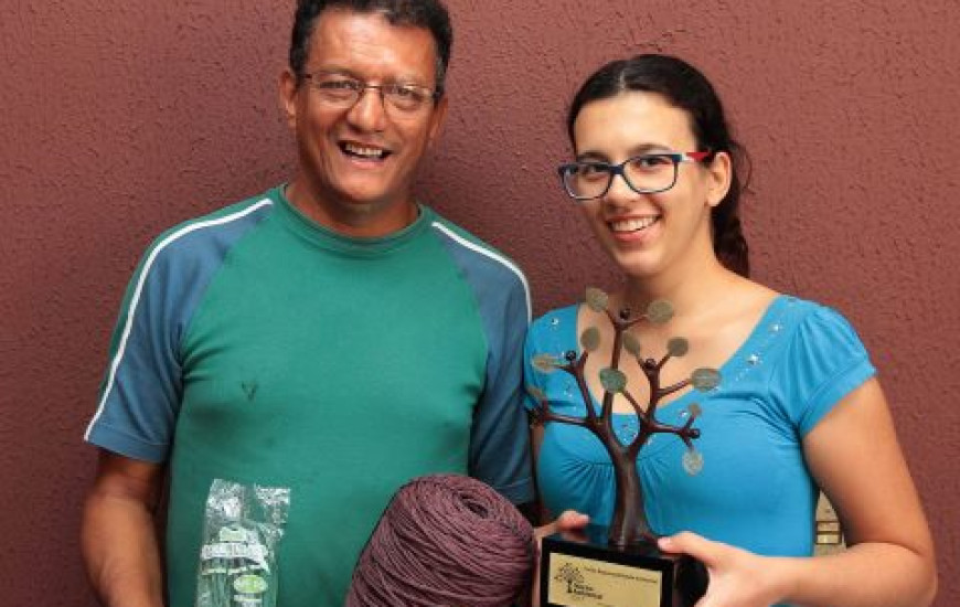  Osmar Ferreira de Araújo e filha recebem Prêmio Mérito Ambiental do Tocantins