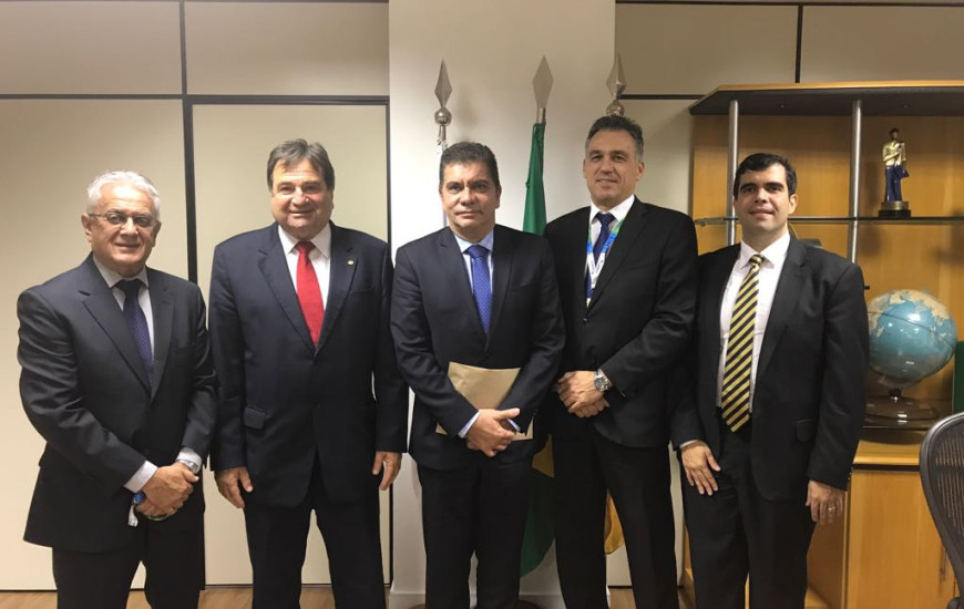 Reunião aconteceu na sede dos Correios em Brasília