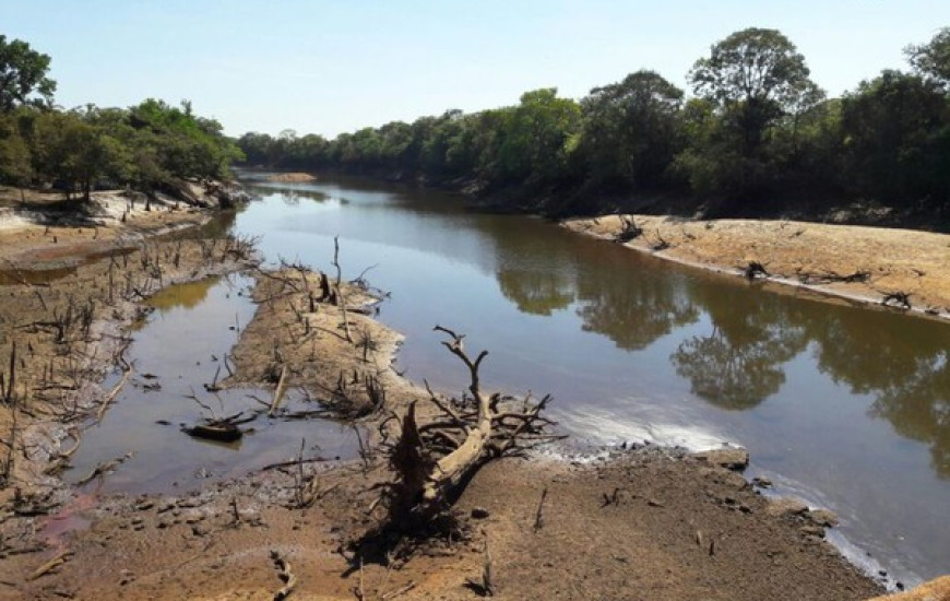 Situação de seca no Rio Urubu