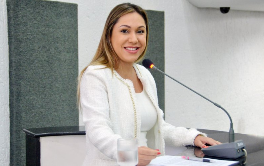 Luana Ribeiro presidirá sessão