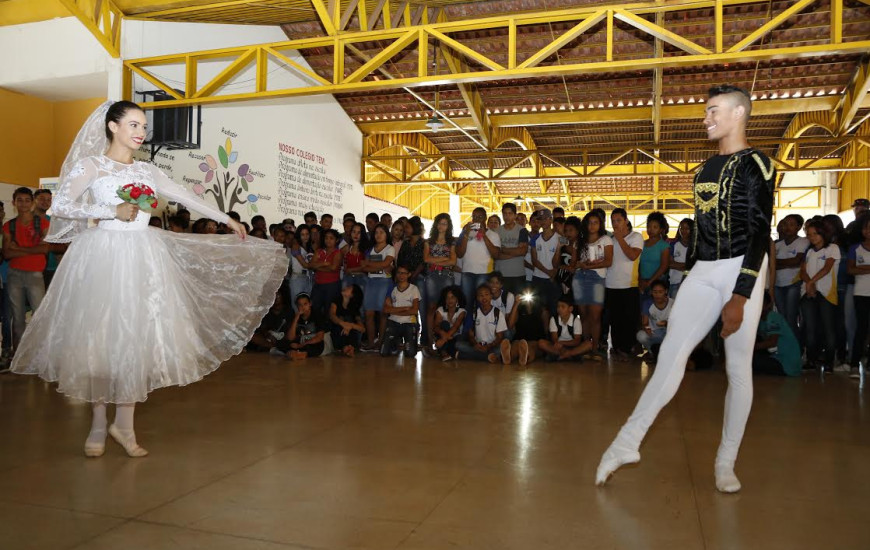Balé Popular do Tocantins seleciona alunos 