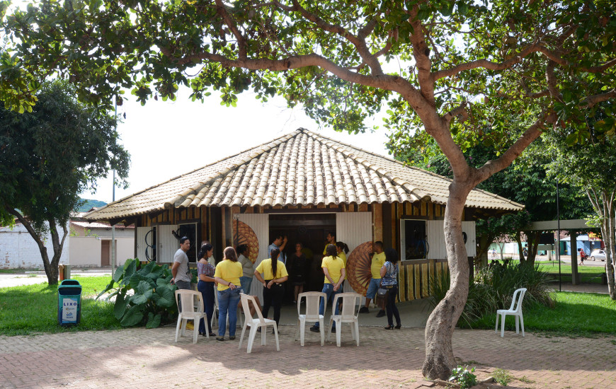 Prefeitura entrega concessão de quiosque em taquaruçu