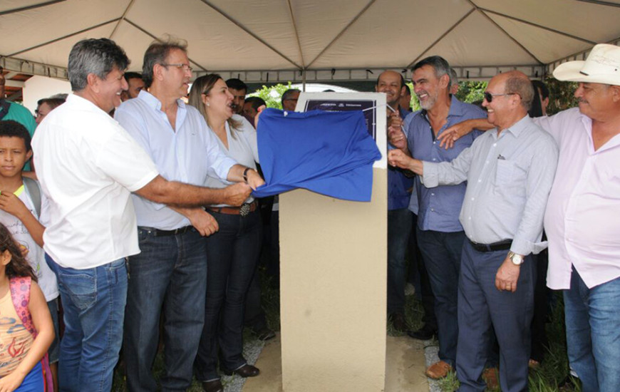 Miranda inaugura e vistoria obras no Bico do Papagaio