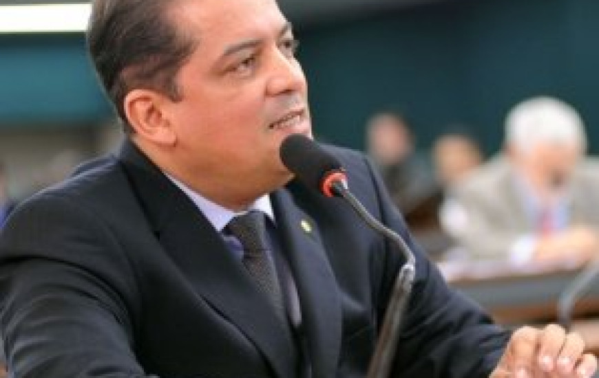 Deputado federal Eduardo Gomes