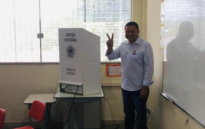 Márlon votou em colégio no centro de Palmas