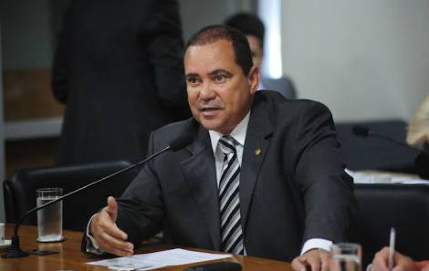 Senador Vicentinho Alves é o coordenador da Bancada Federal do Tocantins