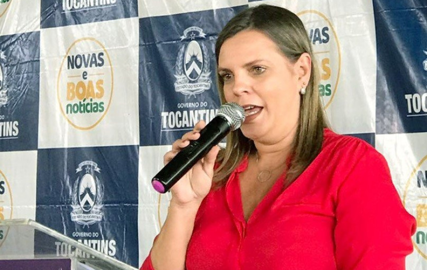 Vice-governadora Cláudia Lelis