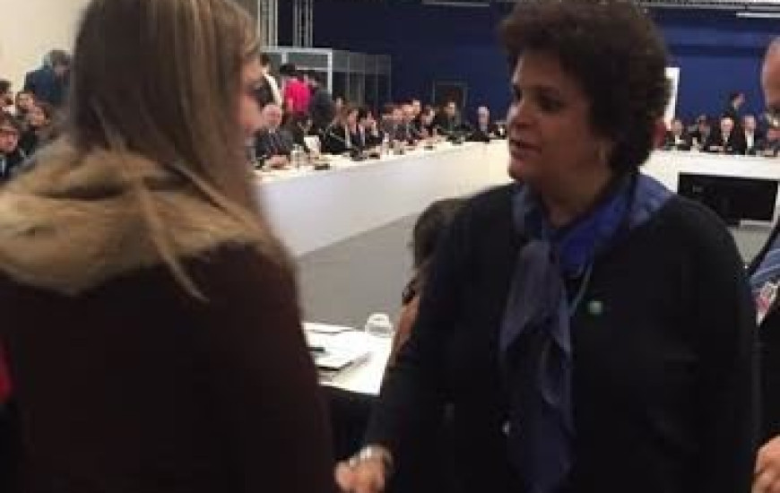 Claudia Lelis e a ministra Izabella Teixeira