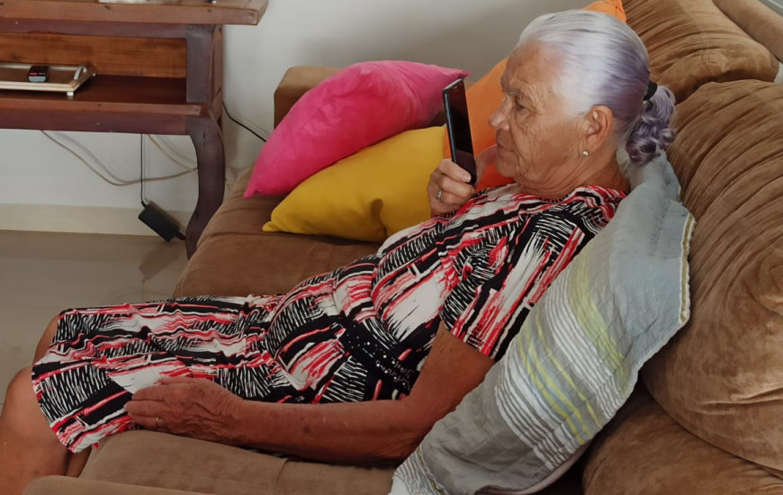 Maria Pereira, 79 anos, foi uma das pacientes atendidas pela equipe do projeto.