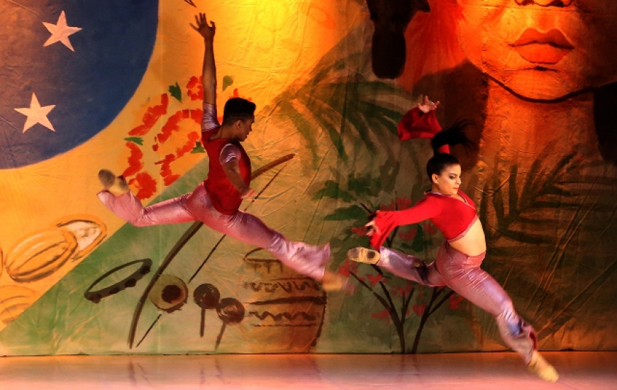 Balé Popular oferece aulas de dança gratuitas a estudantes de Palmas