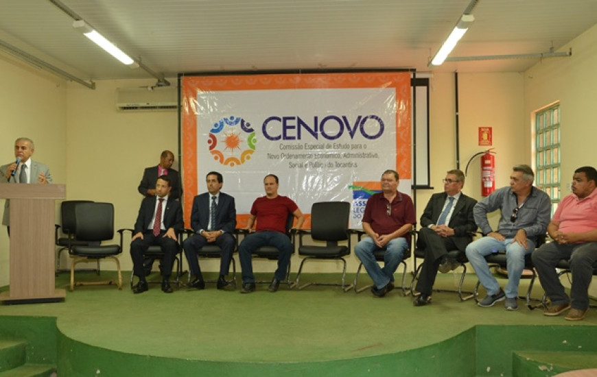 Paulo Mourão conduz reuniões da Cenovo