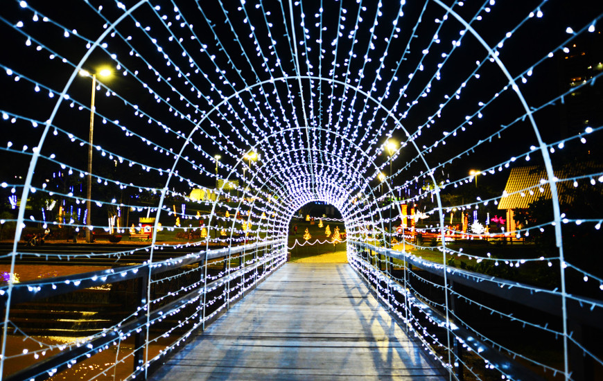 Luzes de natal em Palmas serão acesas nesta sexta