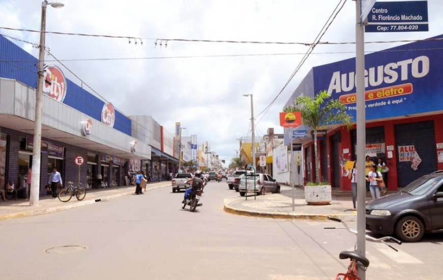 Comerciantes de Araguaína organizam passeata