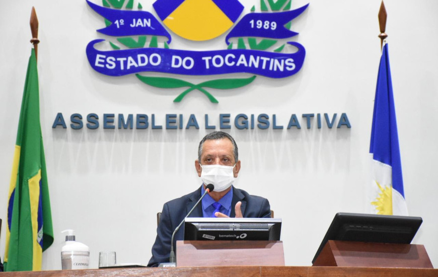 Deputado Antonio Andrade durante sessão da Aleto.