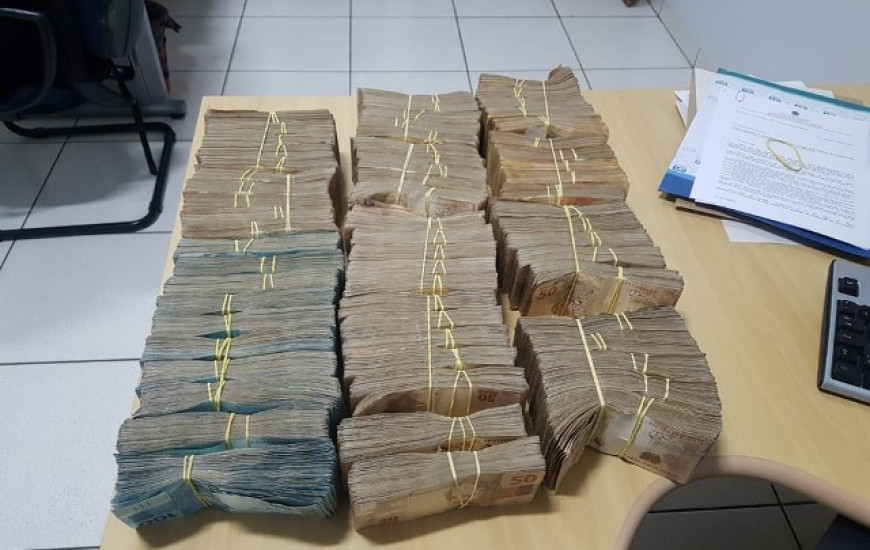 Dinheiro foi apreendido pela PF em Araguaína