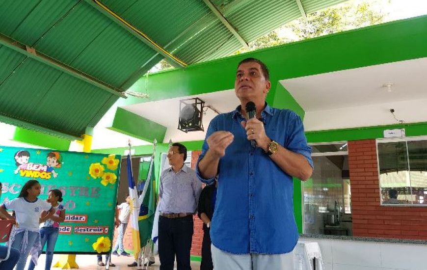 Prefeito já anunciou que renunciará para ser candidato a governador do Tocantins