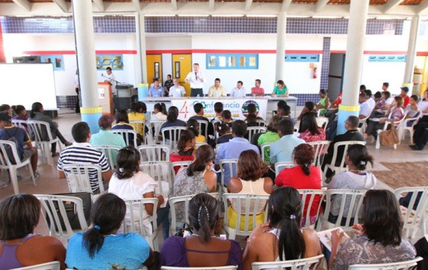 Conferência em Arraias