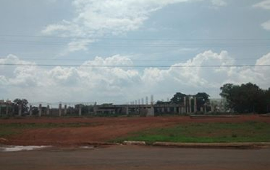 Situação atual da obra da escola em Palmas 