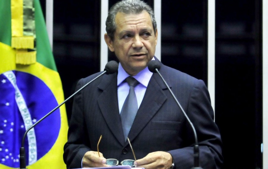 Deputado Leomar Quintanilha