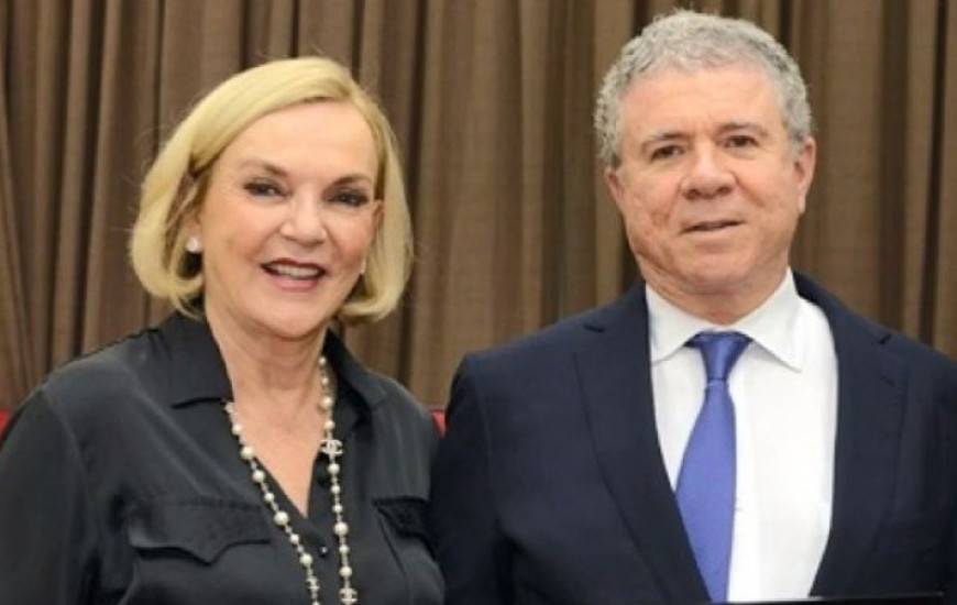 Celso Silveira Mello e a esposa, Maria Luiza Meneghel.