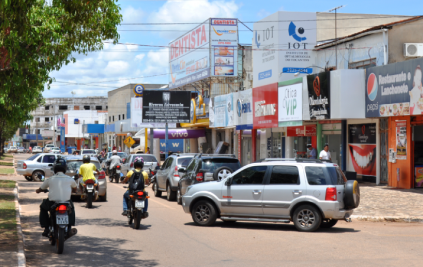 Avenida Tocantins, em Taquaralto 