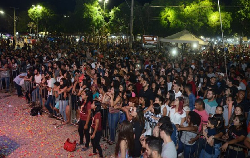 Milhares de pessoas curtiram a última noite do festival
