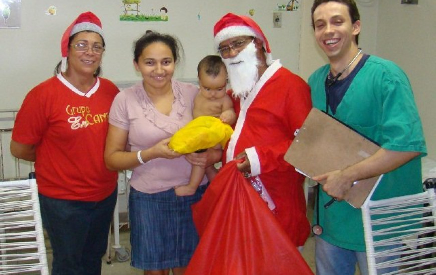 Papai Noel visita HRPP