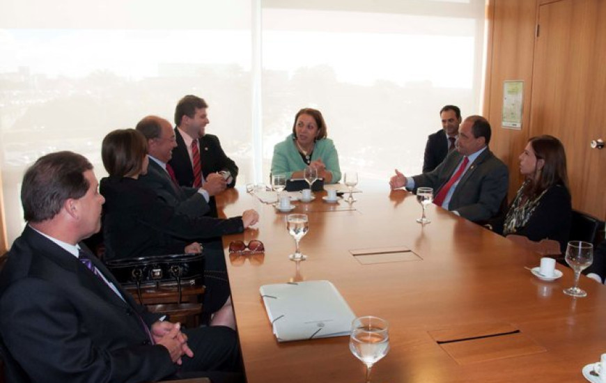 Reunião de bancada com ministra