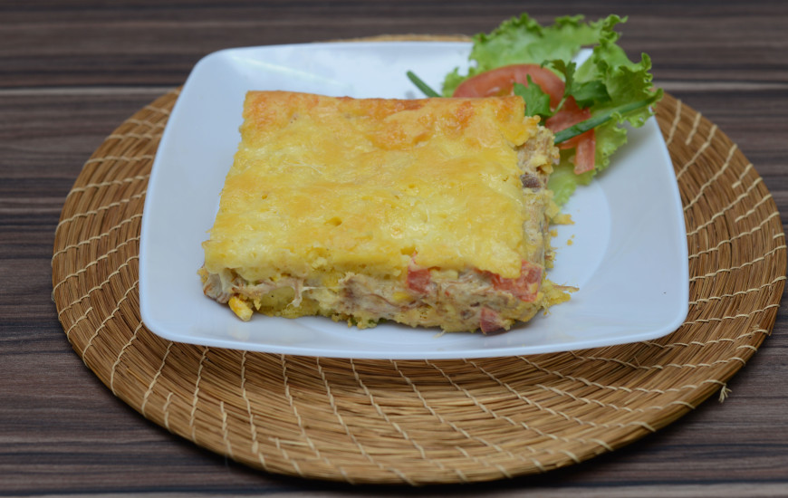 Torta de fubá pode ser degustada na Praia da Graciosa de sexta a domingo