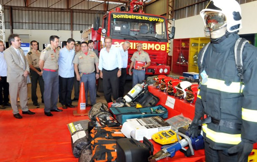 Além das viaturas o governador também entregou, equipamentos