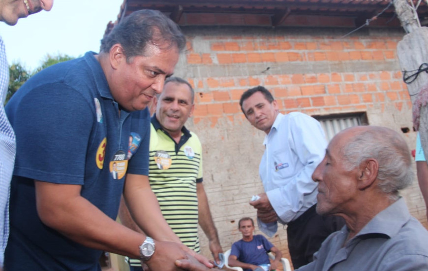 Candidato ao Senado visita Araguaína