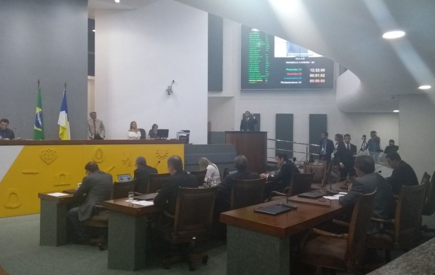 Deputados de Araguaína dividem opiniões sobre valor para obra da estrada