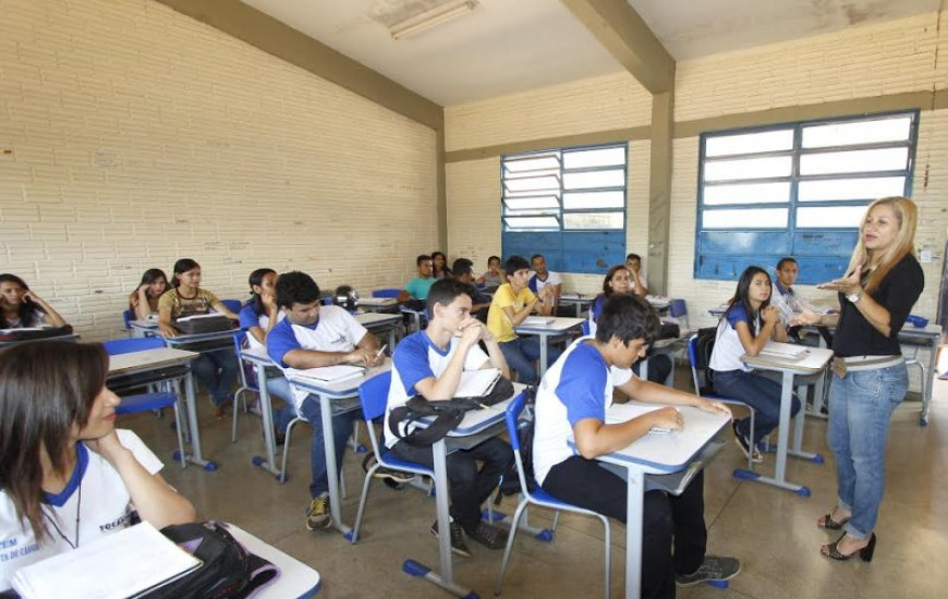 Alunos e professores reforçam conteúdos