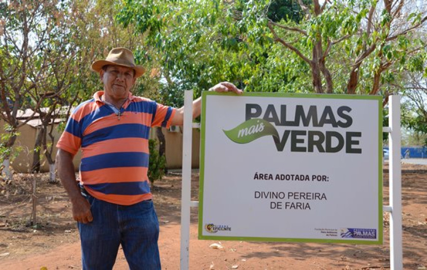 Divino Pereira de Faria decidiu cuidar de uma área próximo a sua casa