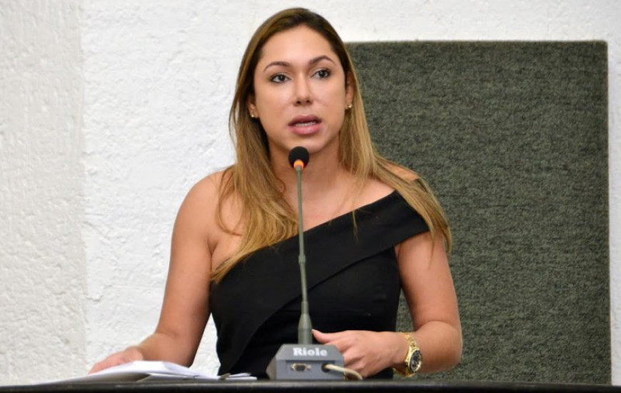 Deputada estadual Luana Ribeiro