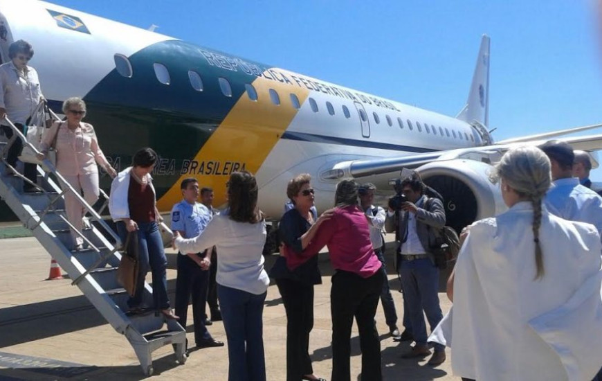 Dilma e Kátia chegam a Palmas para inauguração