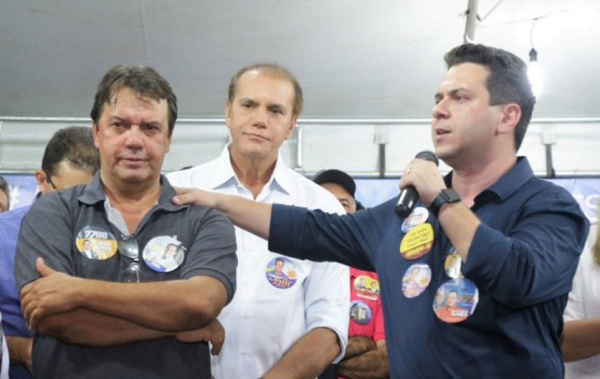 Tiago Dimas em campanha durante o final de semana
