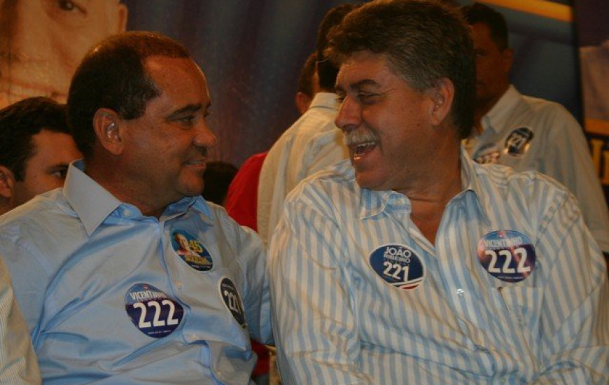 Senadores João Ribeiro e Vicentinho Alves