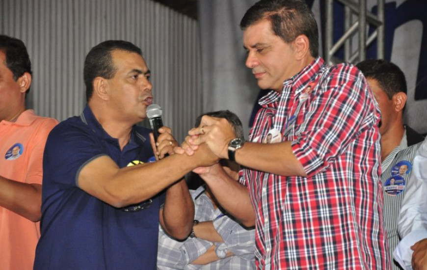 Lúcio Campelo e Carlos Amastha em evento político
