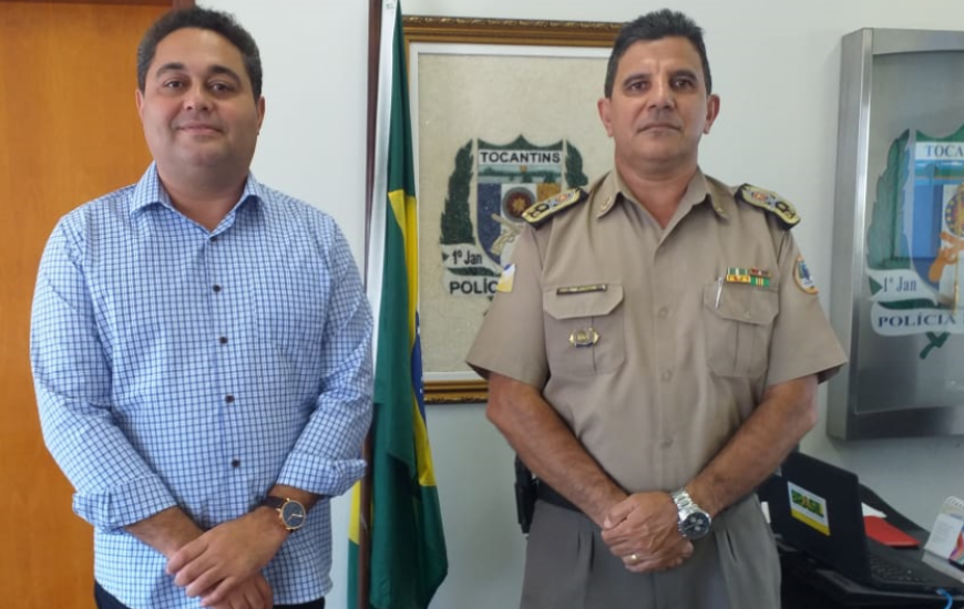 Presidente da ATM, Jairo Mariano (Esq) e o Comandante Geral da PM, Jaizon Veras