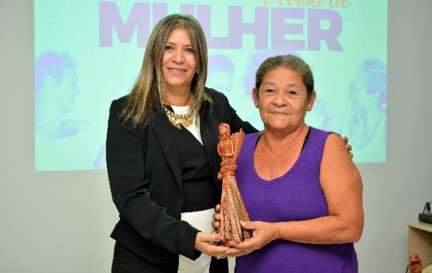 Mulheres são reconhecidas em Araguaína com homenagem da Aciara