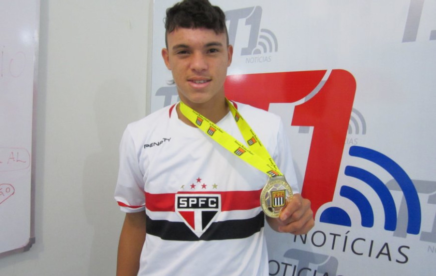 Danilo Gomes comemora vitória do São Paulo