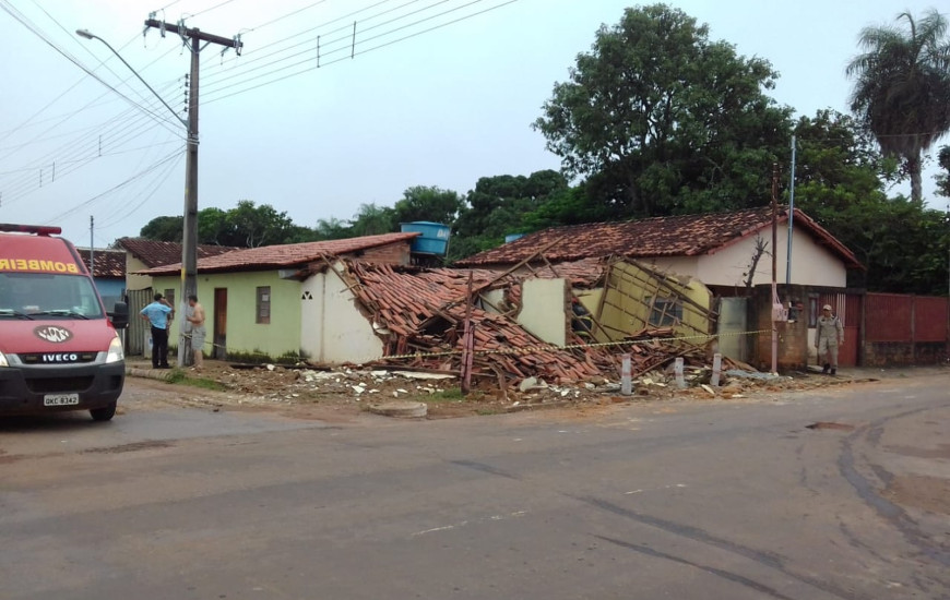 Construção era antiga e estava com rachaduras