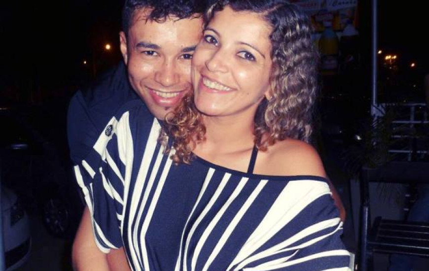 Claudineia e Luiz Fernando se apaixonaram ao som da dupla
