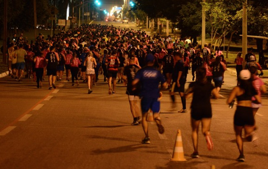 Corrida Femine tem se tornado tradição na capital