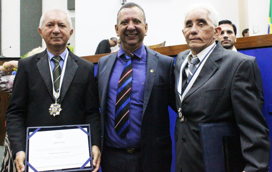 Baylon Pedreira e Osmar Medrado são homenageados